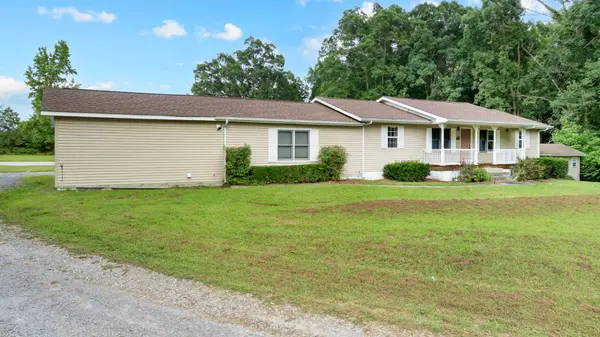 150 Arbor Ln, Tullahoma, TN 37388