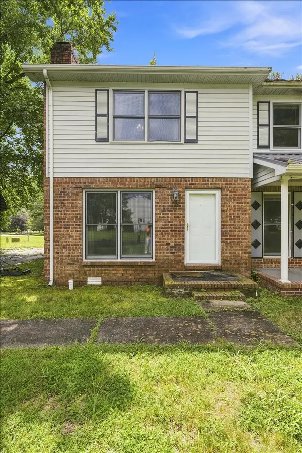 101B Westlake Pl, Tullahoma, TN 37388