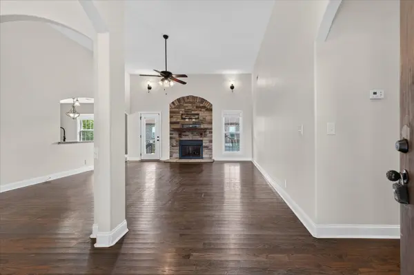 140 Summer Terrace Lane, Clarksville, TN 37040