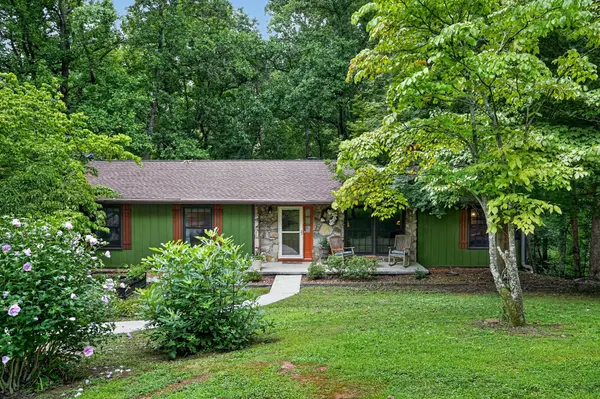 1545 Little John Ln, Cookeville, TN 38501