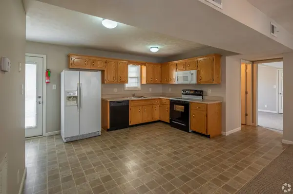 739 Heritage Pointe Cir, Clarksville, TN 37042