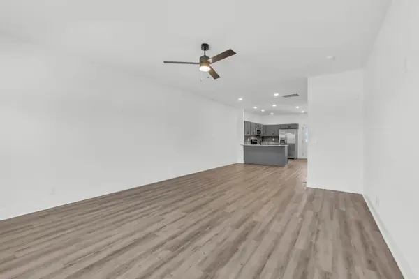 142 Front Ridge Cir, Clarksville, TN 37040