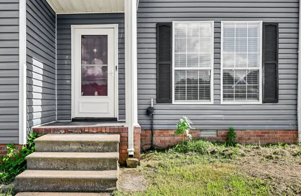 412 Martin Rd, Clarksville, TN 37042