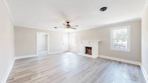 246 E Woodrow St, Gallatin, TN 37066