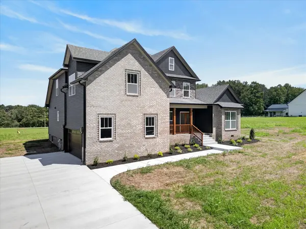 4807 Hunter Rd, Southside, TN 37171