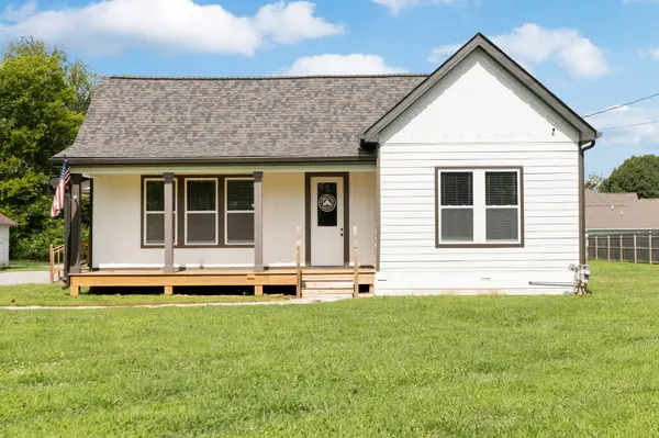 209 N Horton Pkwy, Chapel Hill, TN 37034