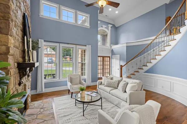 978 Brooke Stone Drive, Soddy Daisy, TN 37379