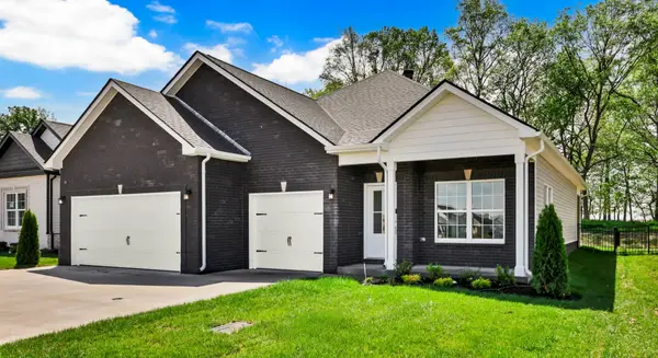 958 Vendue Ave, Clarksville, TN 37042