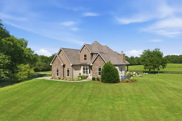 4555 Webb Rd, Murfreesboro, TN 37128