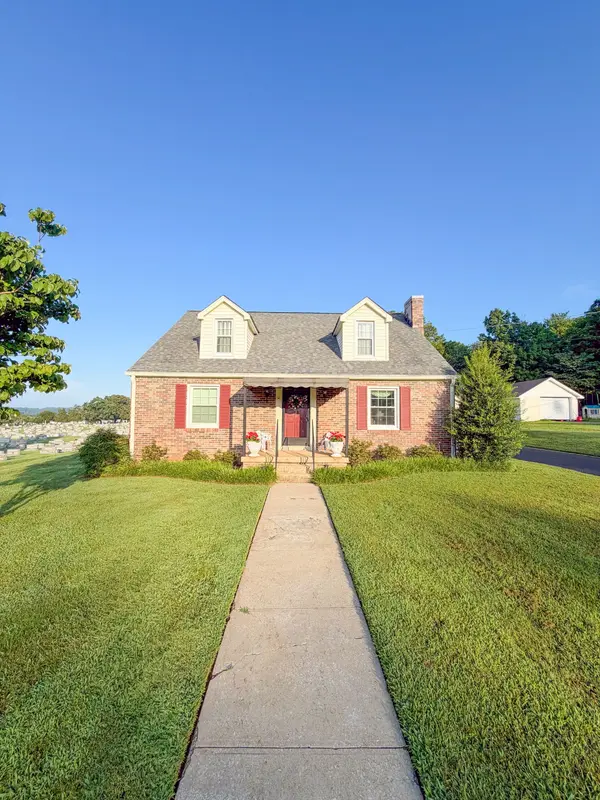 326 Ballentine St, Pulaski, TN 38478