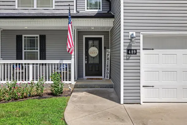 489 Woodtrace Dr, Clarksville, TN 37042