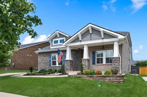 804 Ravensdowne Dr, Nolensville, TN 37135