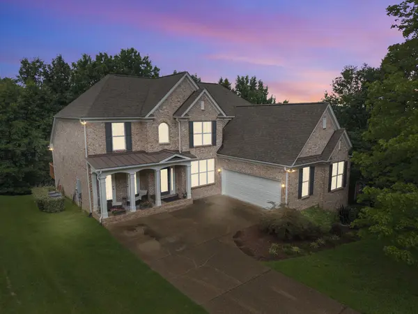 1487 Red Oak Dr, Brentwood, TN 37027
