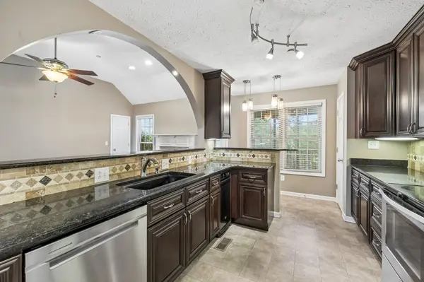 256 Dixie Ln, Pleasant View, TN 37146