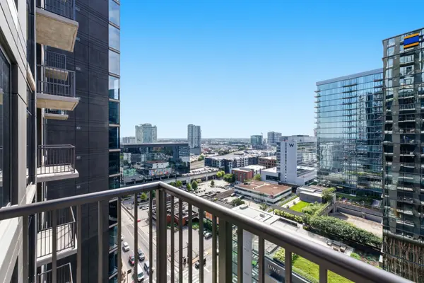 1212 Demonbreun St #1506, Nashville, TN 37203