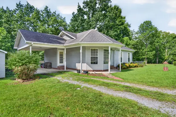 199 Moore Ln, Dowelltown, TN 37059