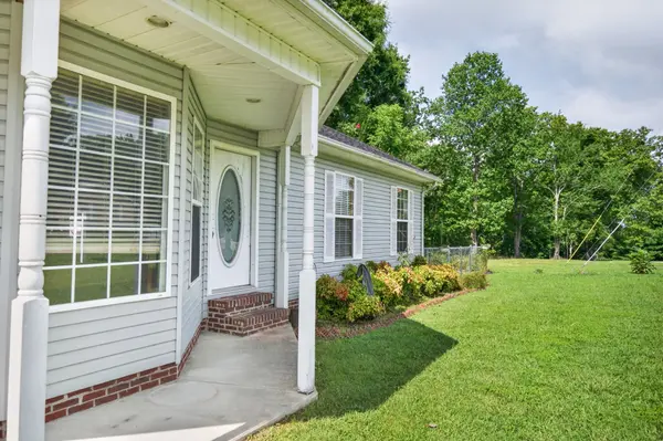 199 Moore Ln, Dowelltown, TN 37059