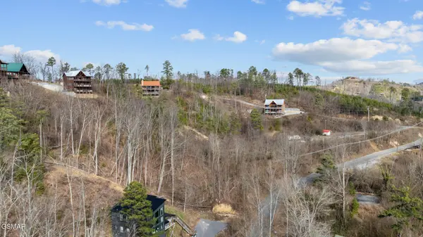 4 Walker Trail, Sevierville, TN 37876