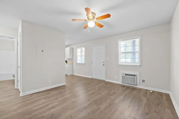 304 Chapel St #B, Clarksville, TN 37042