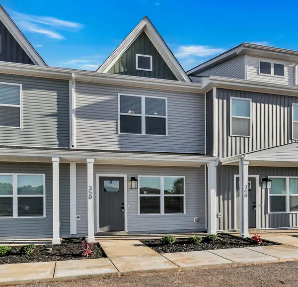 344 Front Ridge Cir, Clarksville, TN 37040