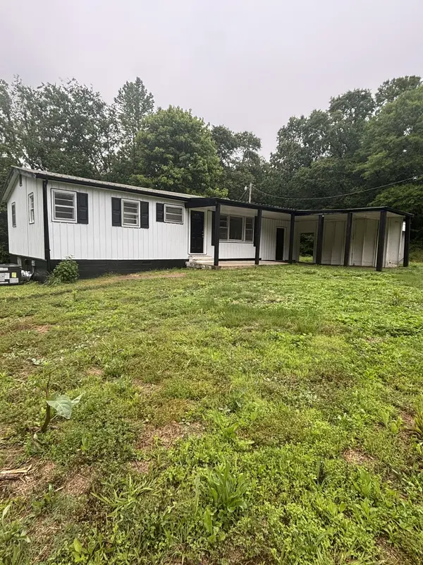 305 Old Bruceton Rd, Bruceton, TN 38317