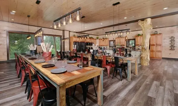 14851481 Sleepy Valley Lane, Sevierville, TN 37876