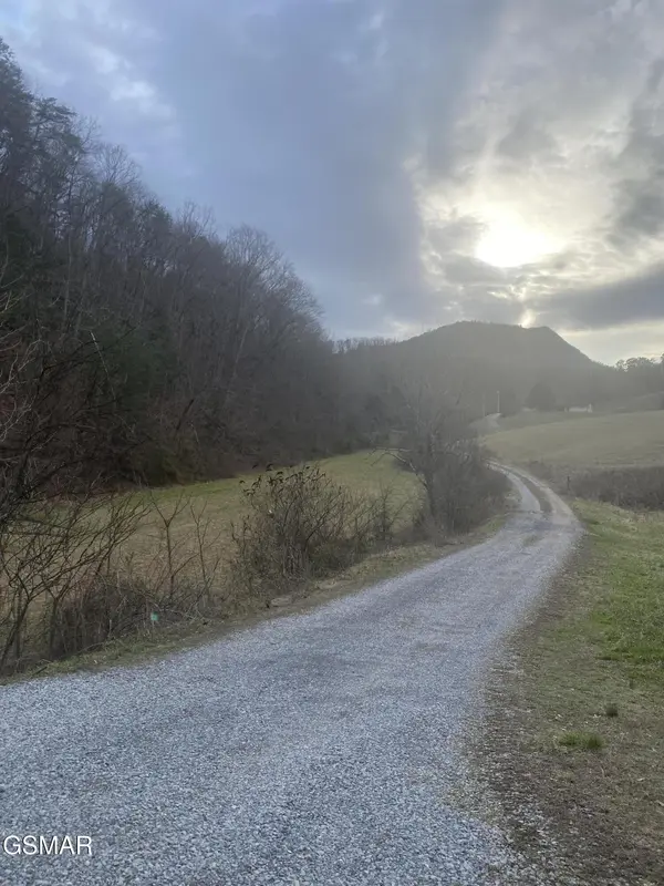 1440 Goose Gap Road, Sevierville, TN 37876