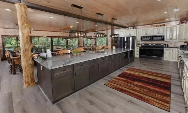1481 Sleepy Valley Lane, Sevierville, TN 37876