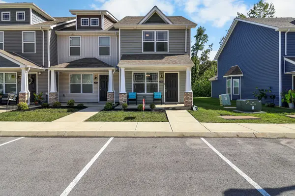 133 Davis Ridge Ln, Clarksville, TN 37040