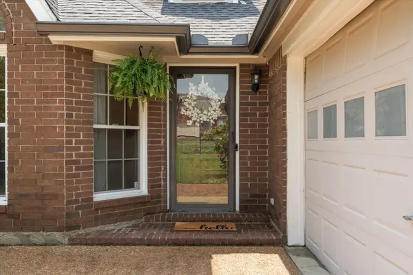 2804 Chapelwood Dr, Hermitage, TN 37076