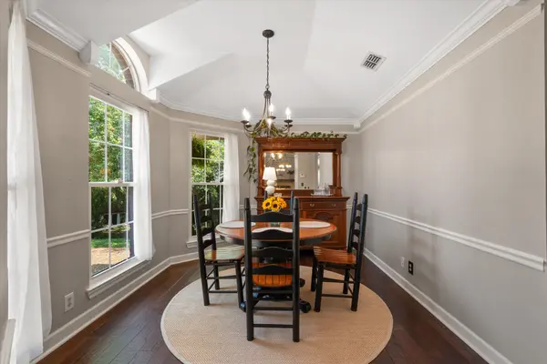 2804 Chapelwood Dr, Hermitage, TN 37076