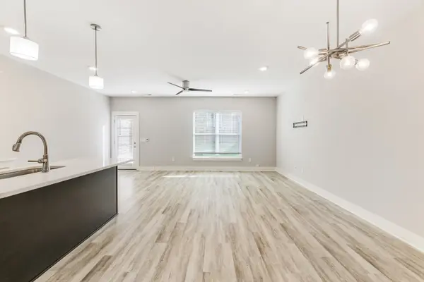 1311 Halter Park Dr, Gallatin, TN 37066