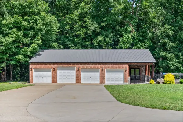 635 Mobley Rd, Clarksville, TN 37043