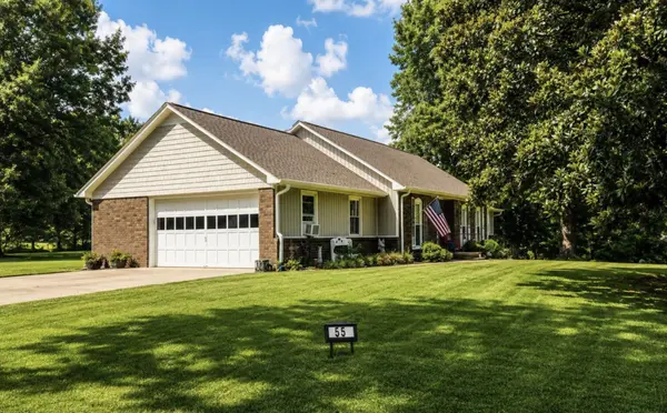 55 Hillcrest Dr, Lexington, TN 38351