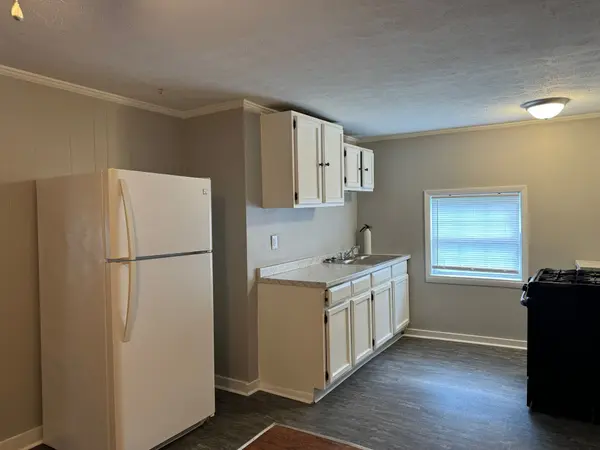 1117 Hyman St #B, Clarksville, TN 37040