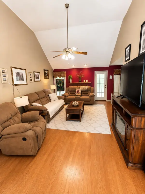 309 Harold Dr, Clarksville, TN 37040