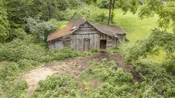 1371 Waynesboro Hwy, Waynesboro, TN 38485