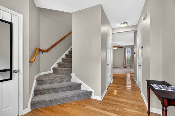 7277 Charlotte Pike #214, Nashville, TN 37209