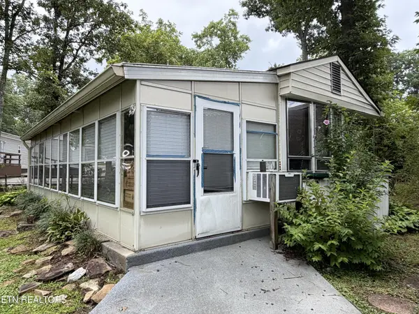 160 Apache Tr, Crossville, TN 38572