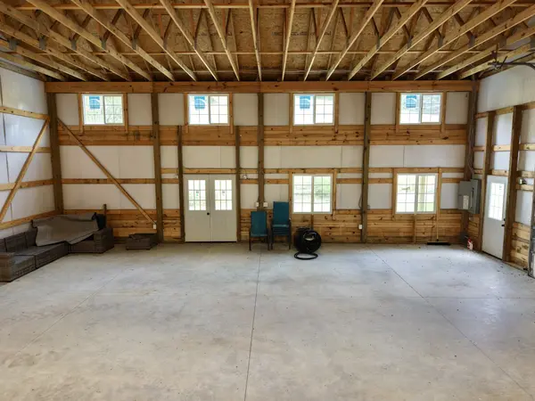 490 Ford Hollow Rd, Hartsville, TN 37074