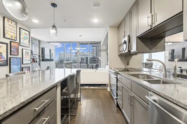 1212 Laurel St #2114, Nashville, TN 37203