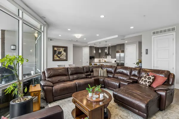20 Rutledge St #504, Nashville, TN 37210