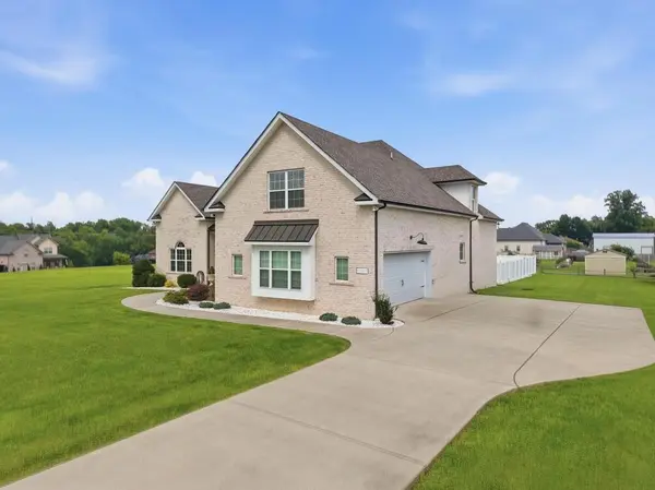 351 Drivers Ln, Gallatin, TN 37066