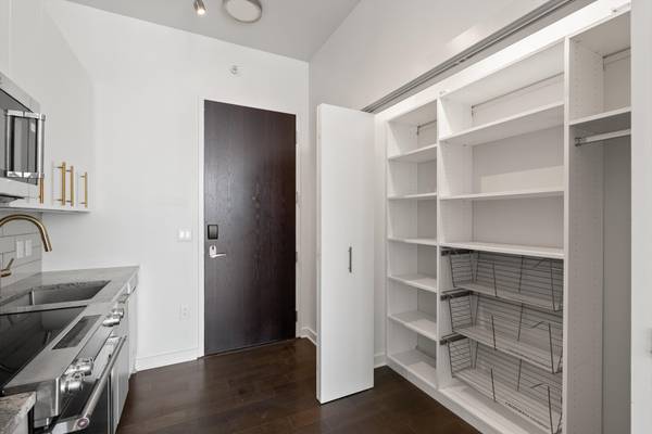 515 Church St #3311, Nashville, TN 37219