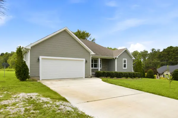 95 Luttrell Dr, Winchester, TN 37398