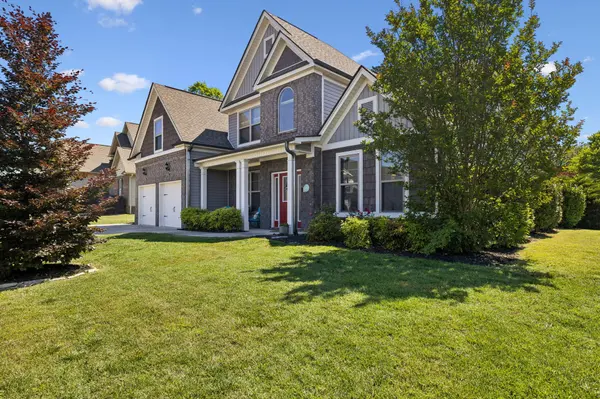 8074 Fox Glove Drive, Ooltewah, TN 37363