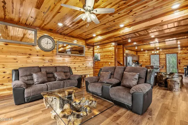 2864 Owens Rdg Way, Sevierville, TN 37876