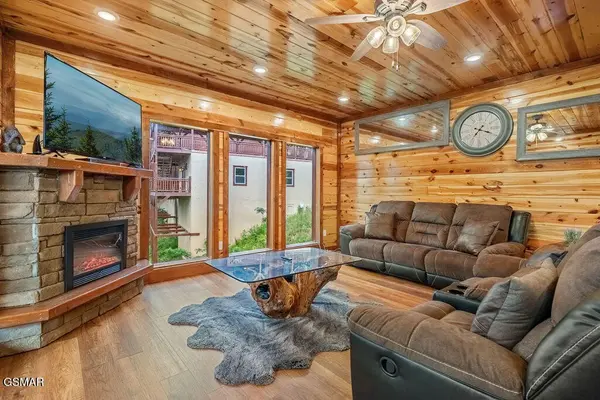 2864 Owens Rdg Way, Sevierville, TN 37876