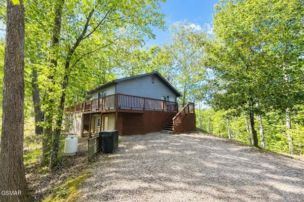3740 Ivy Way, Sevierville, TN 37876