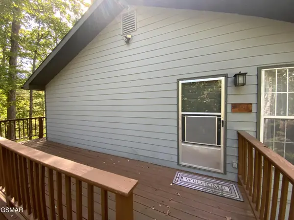 3740 Ivy Way, Sevierville, TN 37876